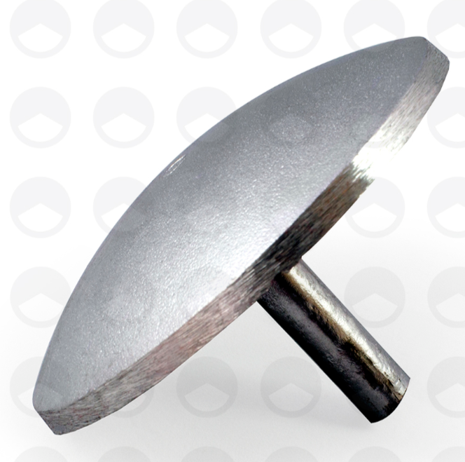 Botón de aluminio con perno